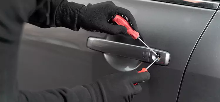 Locked Out of Car Help Napanee